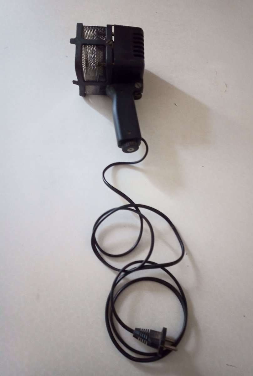 REFLEKTOR Revue Typ 2340 1000W
