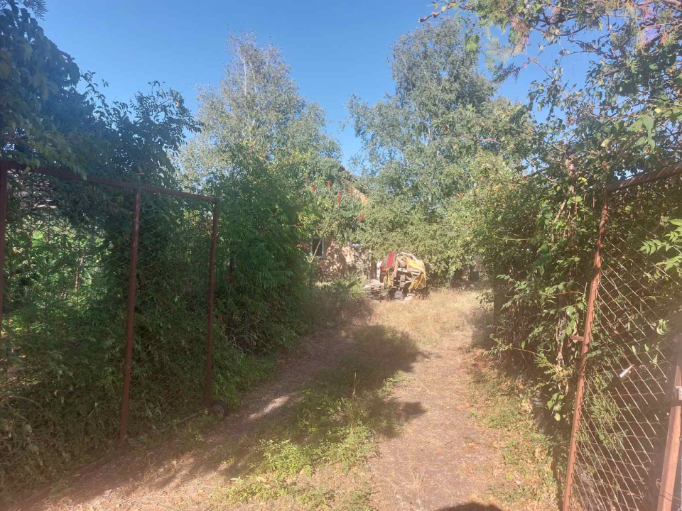 Ekskluzivna ponuda na prodaju dva placa u Čortanovcima