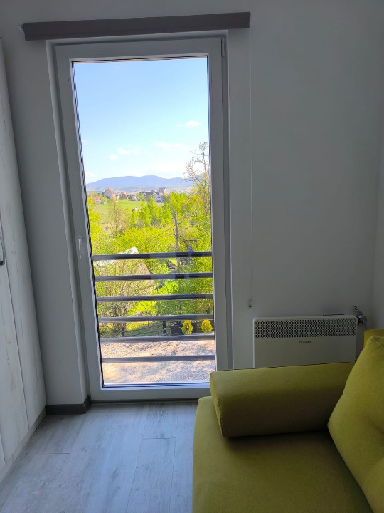 Zlatibor – Moderna kuća sa dodatnom stambenom jedinicom, Zova (plac 600 m²)
