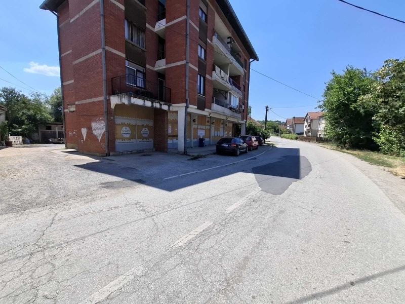 Lokal na prodaju /izdavanje