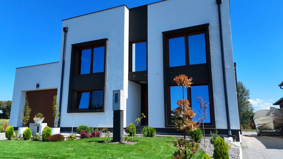 Kuća na prodaju 327m2 Sremska Mitrovica 327000€