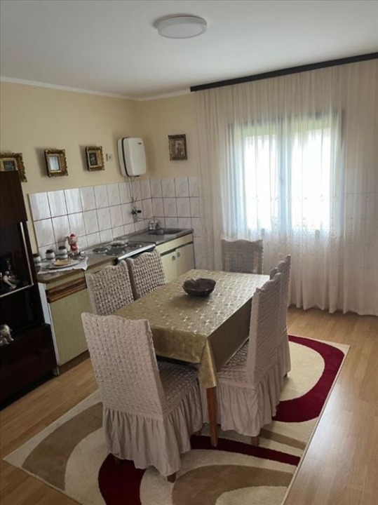 Odlicna kuca za porodicu Aleksandrovac-Žabari