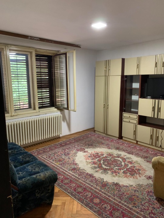 Prodajem stan u Velikim Crljenima-Lazarevac