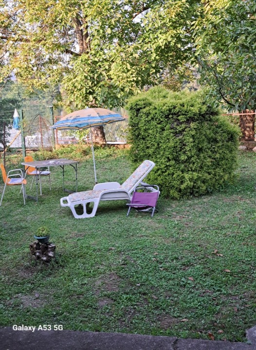 Izdaje se apartman-vikendica Ivanka,Srebrno jezero