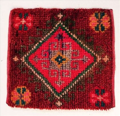 Ručno Tkani Vuneni Komad - 42x37 cm