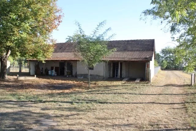 Kuca-seosko imanje Subotica -Bikovo