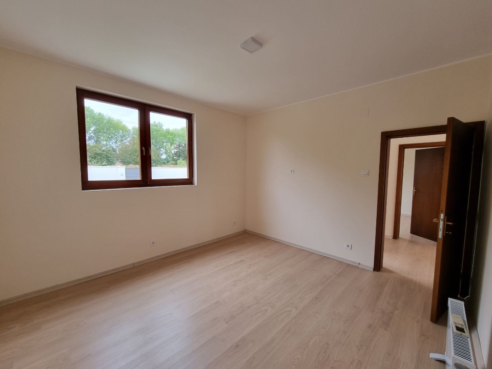 Moderna vila sa bazenom na Palicu