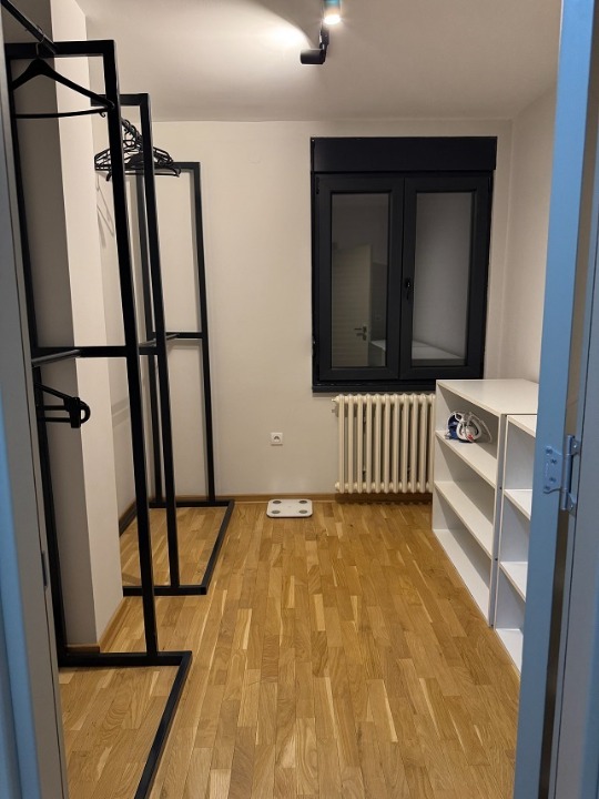 Izdaje se izuzetan,spojeni stan 2u1 90m2 Pančevo-Kotež 2