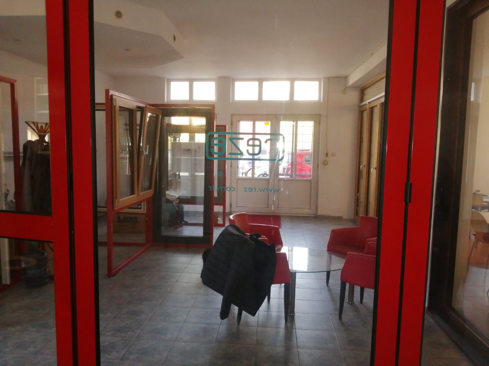 Prodajem / izdajem poslovni objekat sa halom ul. Vinogradska