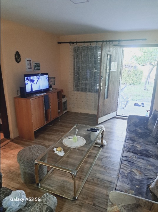 Izdaje se apartman-vikendica Ivanka,Srebrno jezero