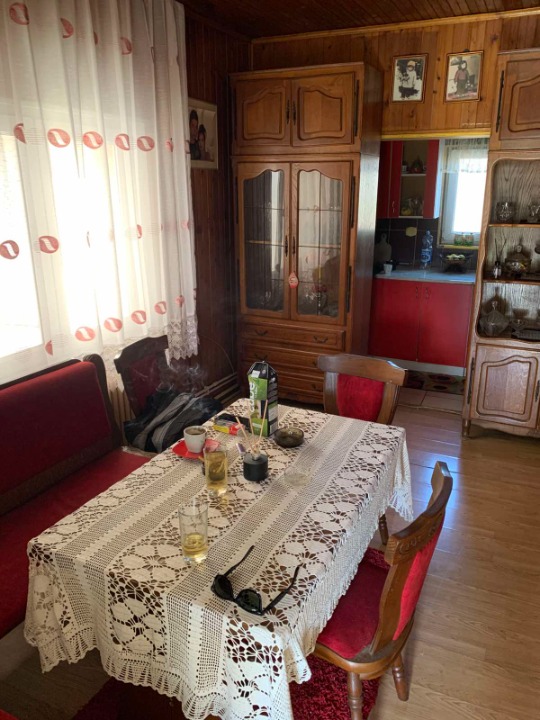 Prodajem domacinstvo u Velikim Crljenima-Lazarevac