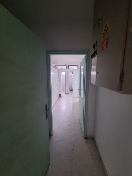 Iznajmljujem magacinski i kancelarijski prostor - Zemun