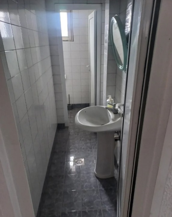 Prodaje se objekat-bivsa klanica u Barandi-Opovo